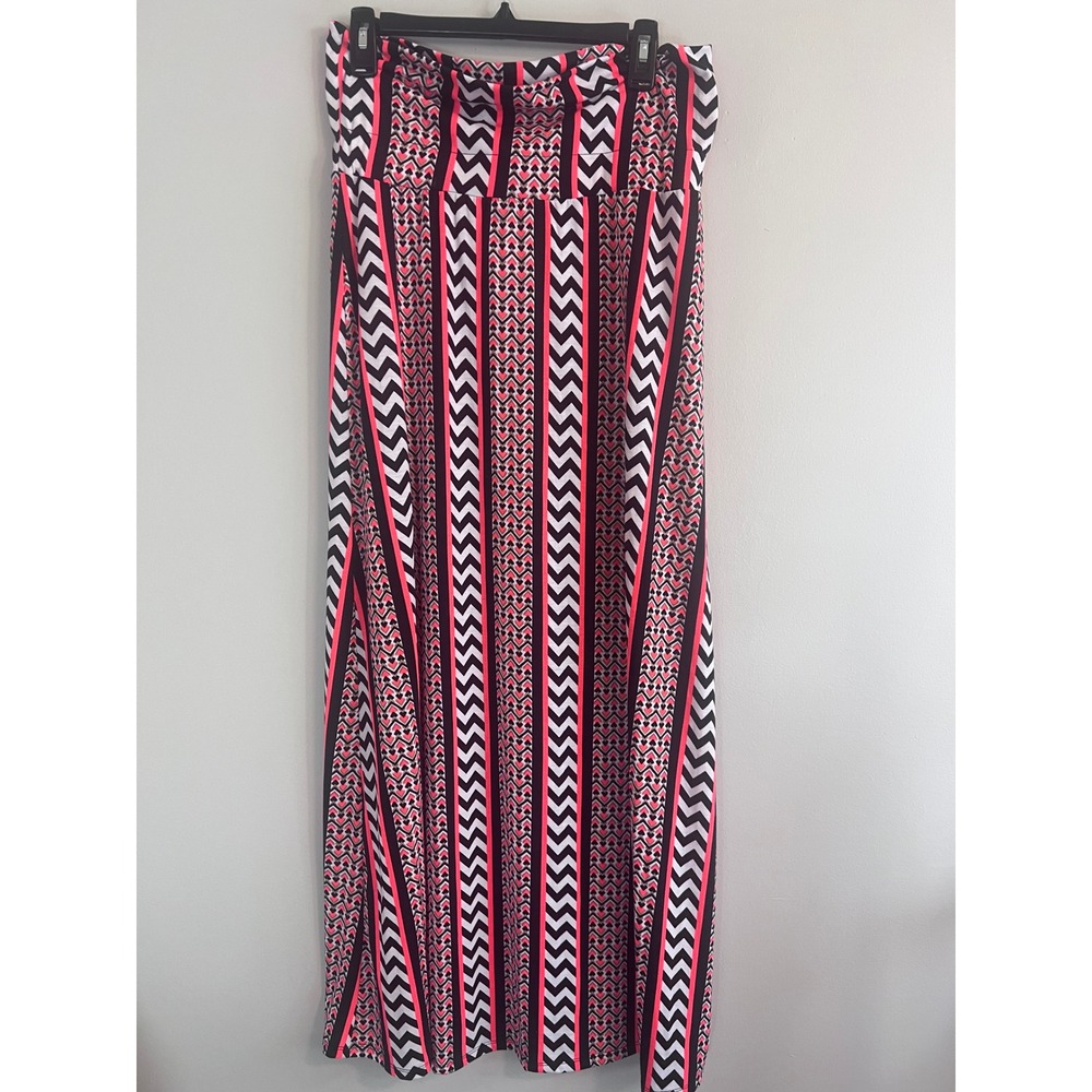 Cato Womens Pink Black White Chevron Heart Print Maxi Skirt Size M NWT